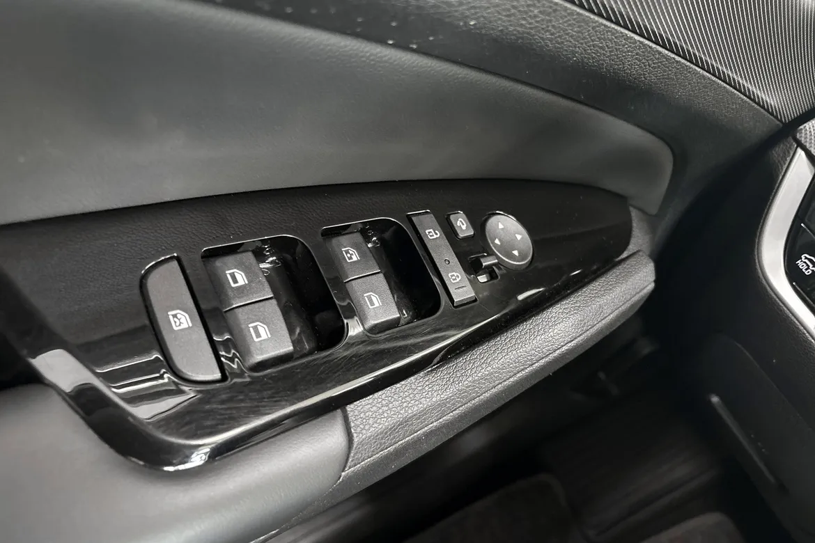 picture of a car
