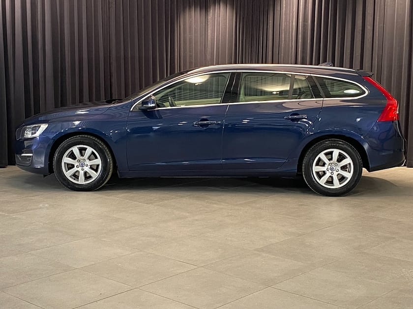 Bild 2 av Volvo V60 D4 Summum Euro 6