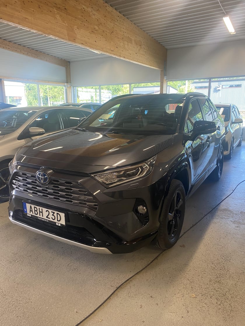 Bild 1 av Toyota RAV4 Hybrid AWD-i Style | Dragkrok