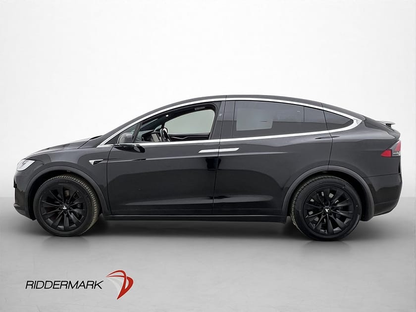 Bild 3 av Tesla Model X Long Range 423hk AWD  Pano Navi Kamera