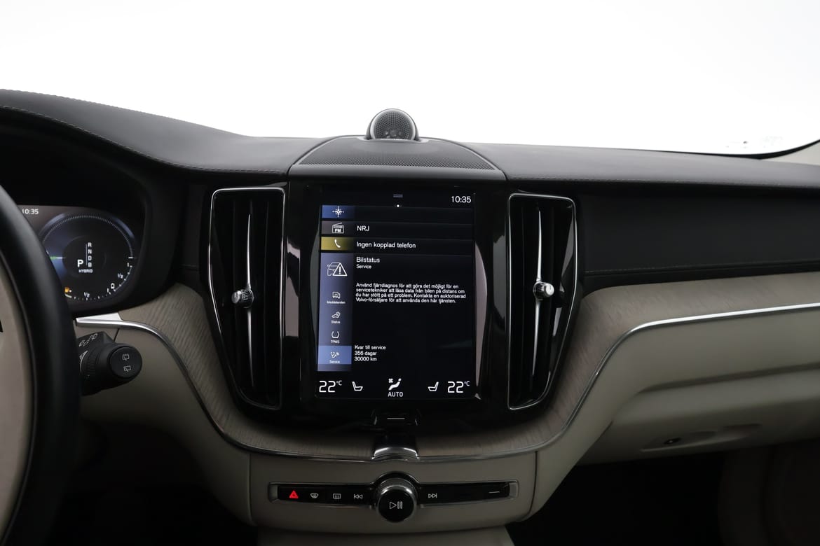 Volvo XC60 2018 - miniatyr 15