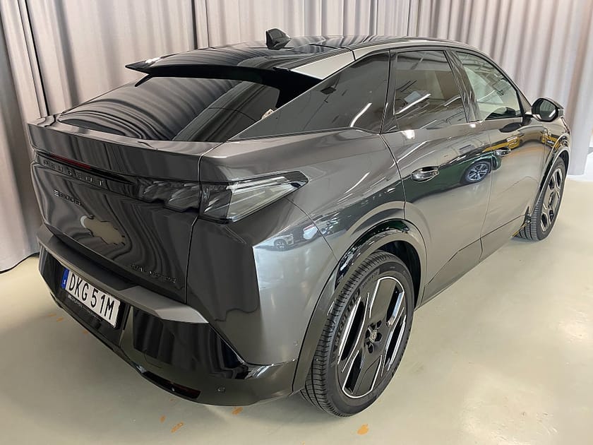 Bild 5 av Peugeot E-3008 Dual Motor Launch Edition AWD 325hk. Panorama, Navi, Massage, Drag