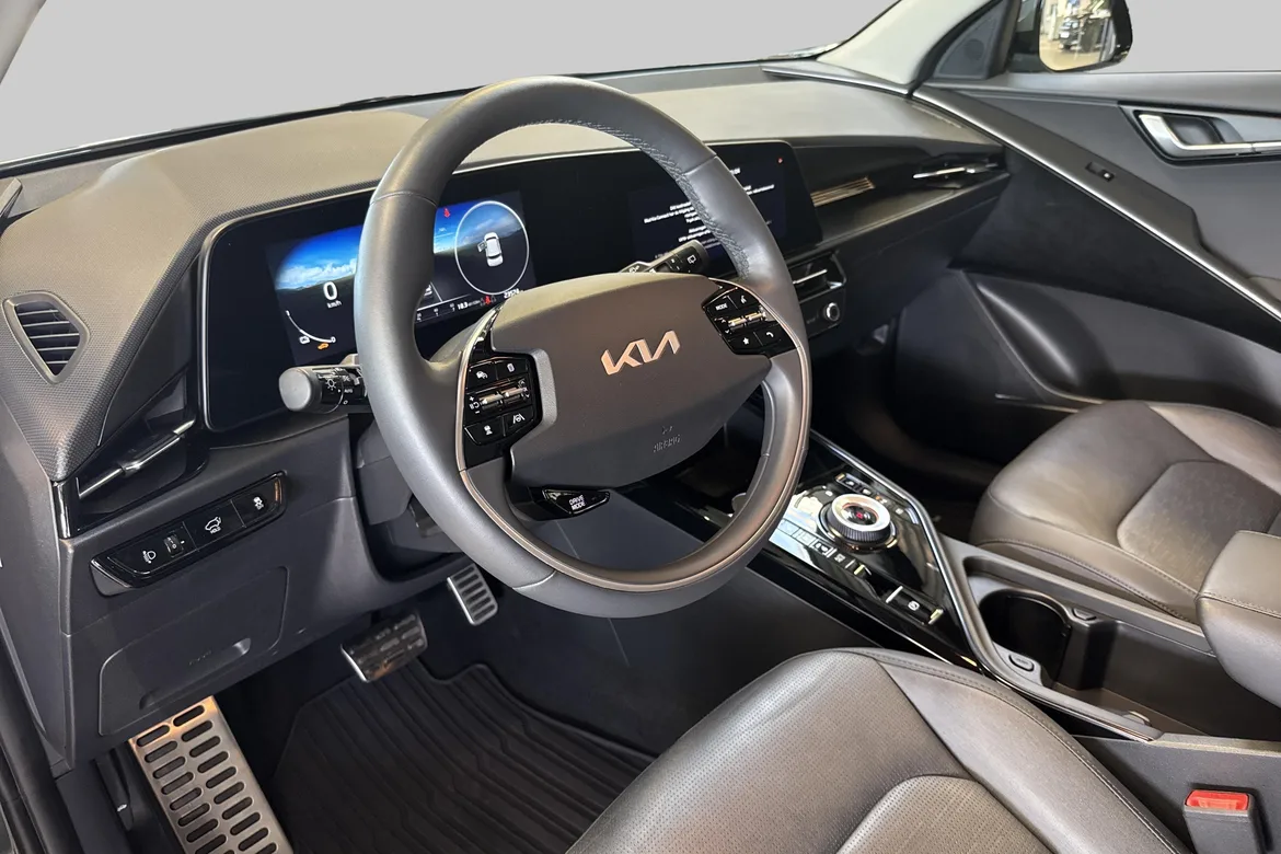 picture of a car