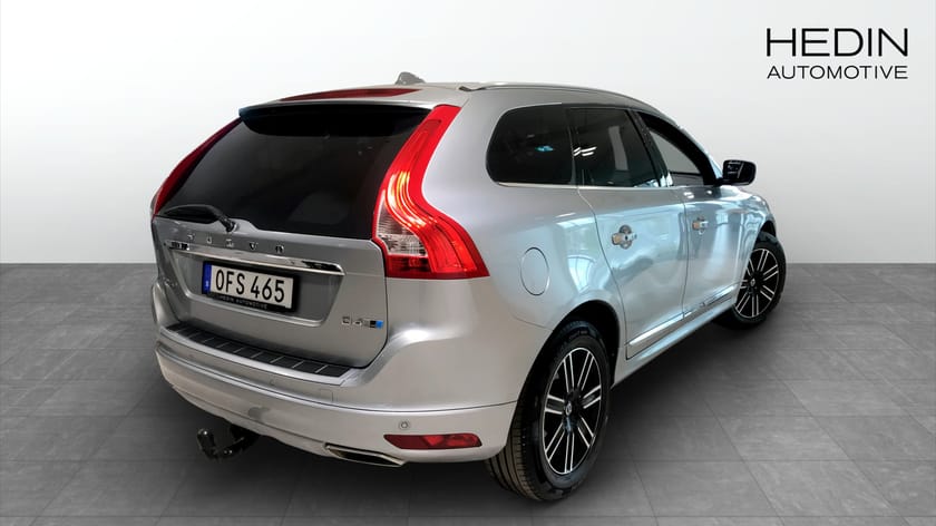 Bild 2 av Volvo XC60 D4 Classic Summum AWD 190 Hk Drag