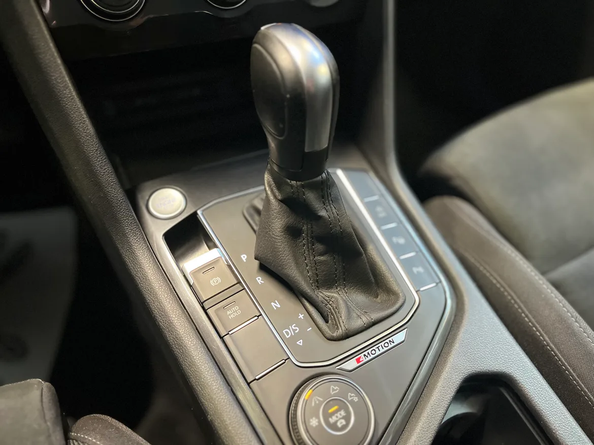 picture of a car