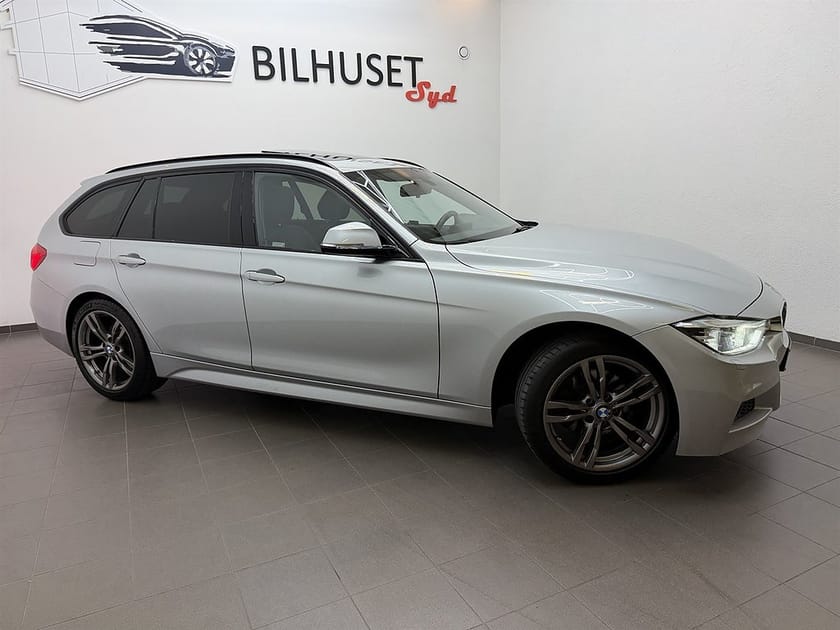 Bild 2 av BMW 320d xDrive Touring 320 190hk M Sport Pano/HarmanK/Läder/Navi/Krok