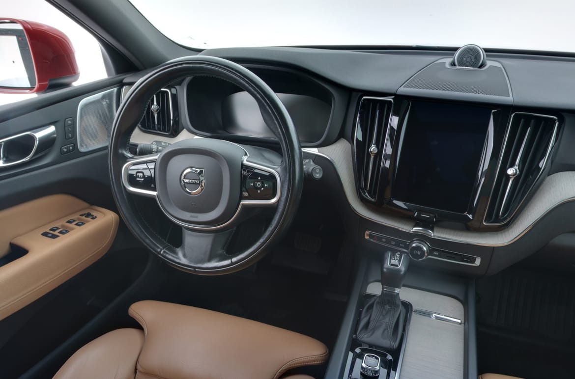 Volvo XC60 2018 - miniatyr 8