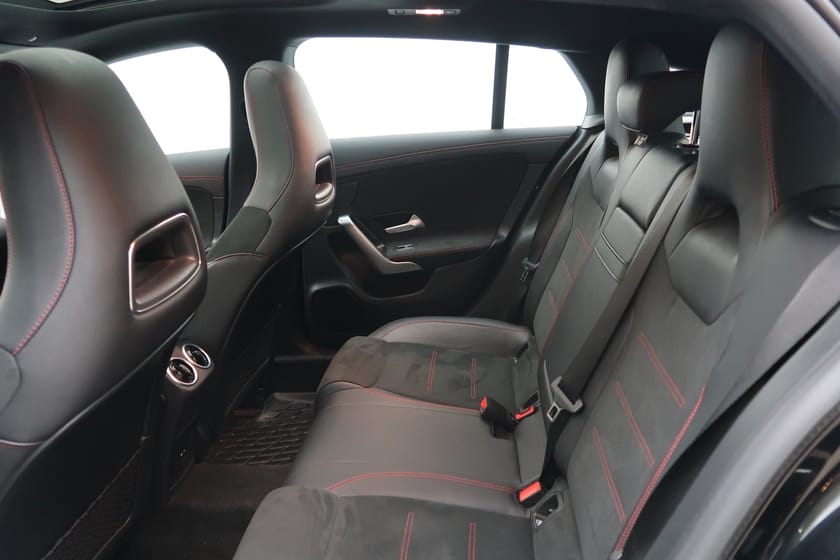 Bild 5 av Mercedes-Benz CLA 200 Shooting Brake AMG Line Drag Kamera