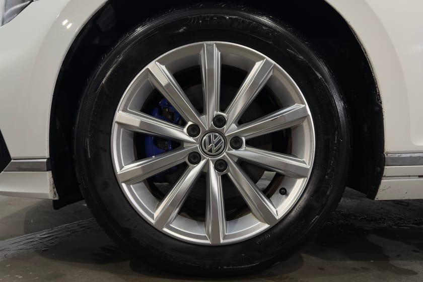 Bild 4 av Volkswagen Passat Sportscombi GTE 1.4 TSI DRAG VÄRMARE GPS KAMERA MOMSBIL