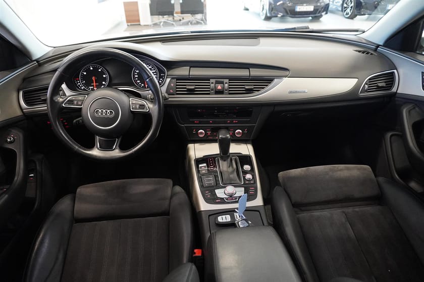 Bild 2 av Audi A6 allroad quattro 3.0 TDI 218hk Allroud Automat Alpinepaket Värmare Drag