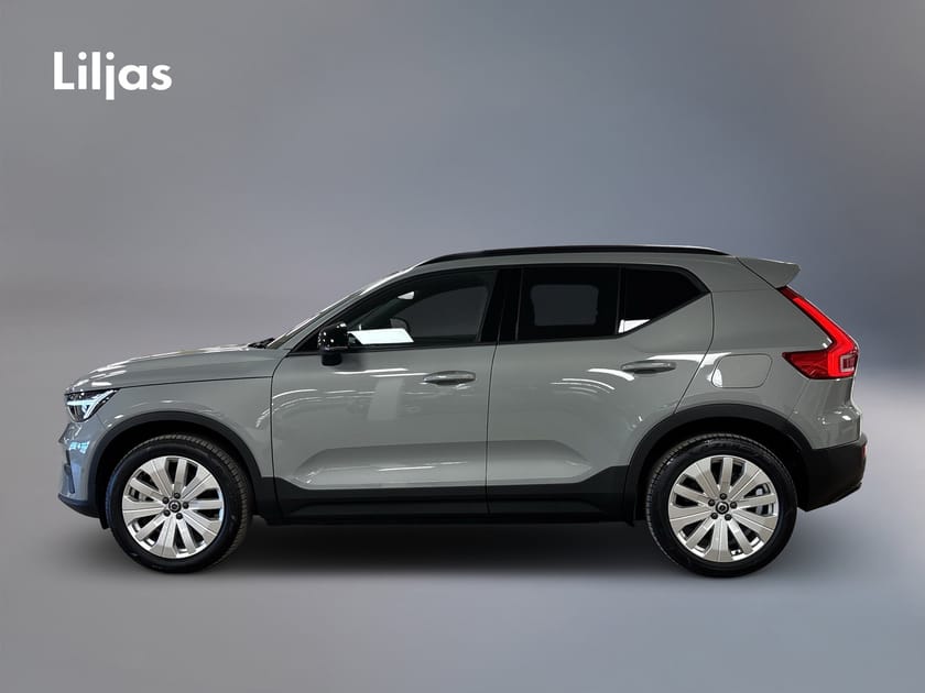Bild 3 av Volvo EX40 Single Motor Extended Range R Core SE//360-Kamera//