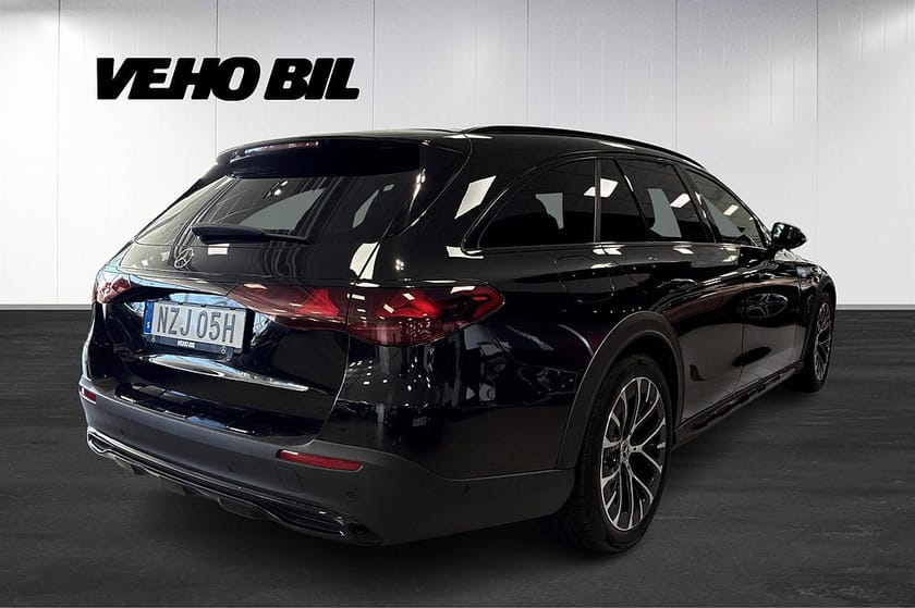 Bild 3 av Mercedes-Benz E 300 d e 4MATIC All-Terrain E300 de Avantgarde  | 360 | Luftfjädring |