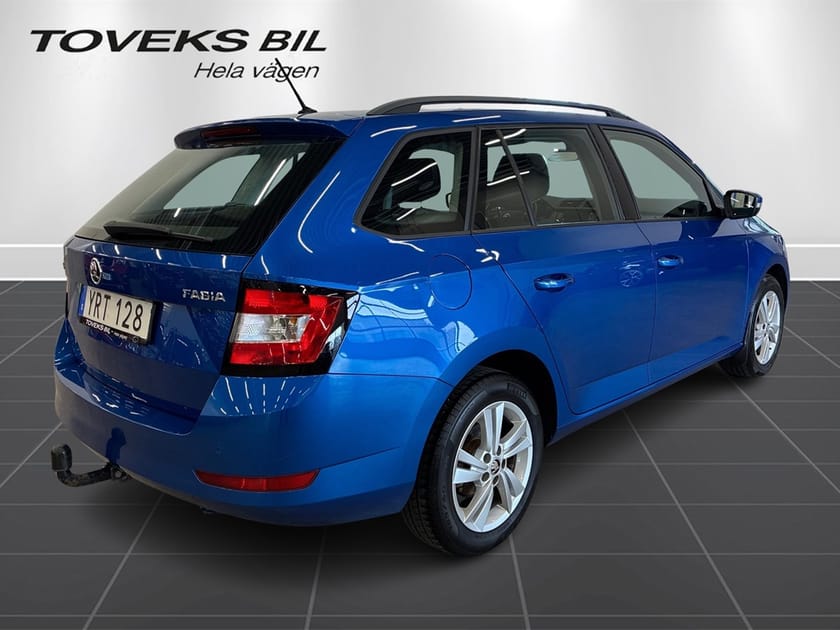 Bild 3 av Škoda Fabia Kombi STYLE 1,0 TSI 110 DSG STYLE, dragkrok + automat