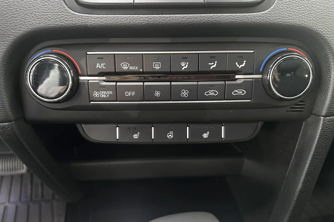 picture of a car