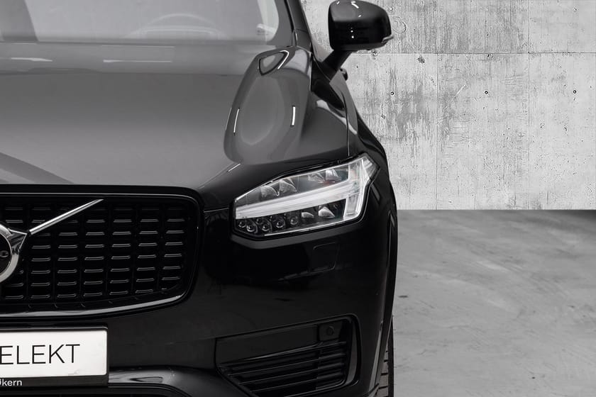 Bilde 4 av Volvo XC90 7 Seats T8 AWD Plug In Hybrid Ultra Dark Topputstyrt!