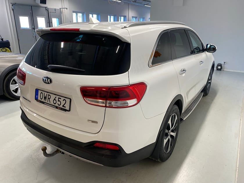 Bild 4 av Kia Sorento 2.2 CRDi AWD Business Drag B-Kamera 7-sits
