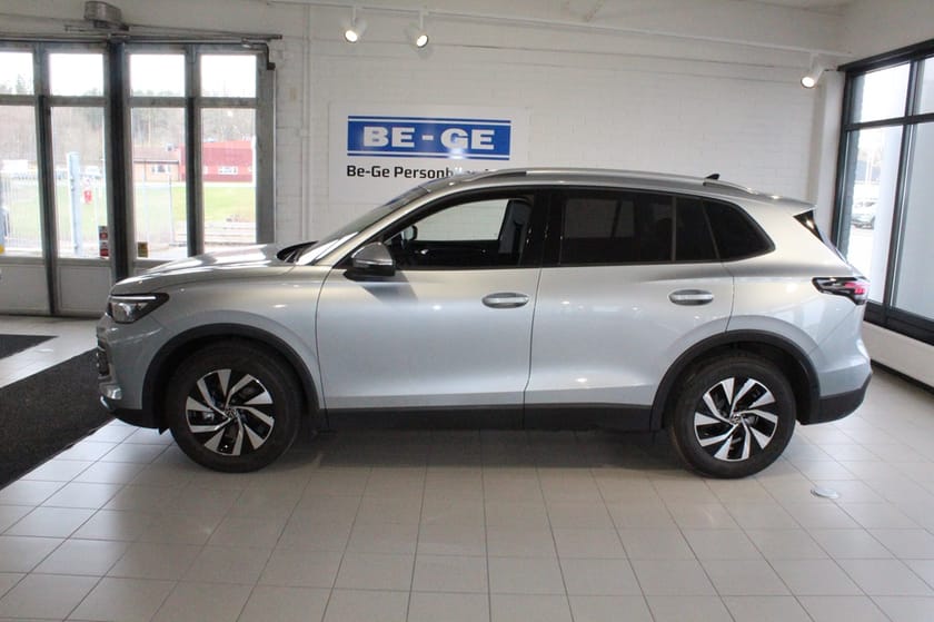 Bild 2 av Volkswagen Tiguan LIFE 1.5 tsi  150 HK Aut