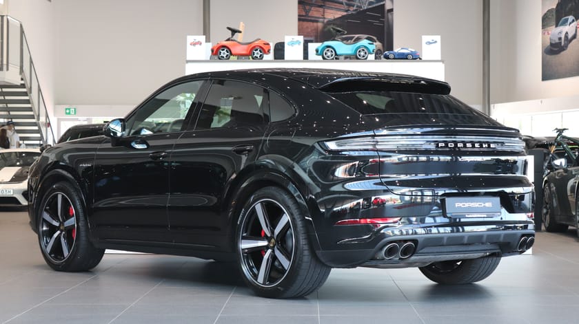 Bild 2 av Porsche Cayenne S E-Hybrid Coupé 