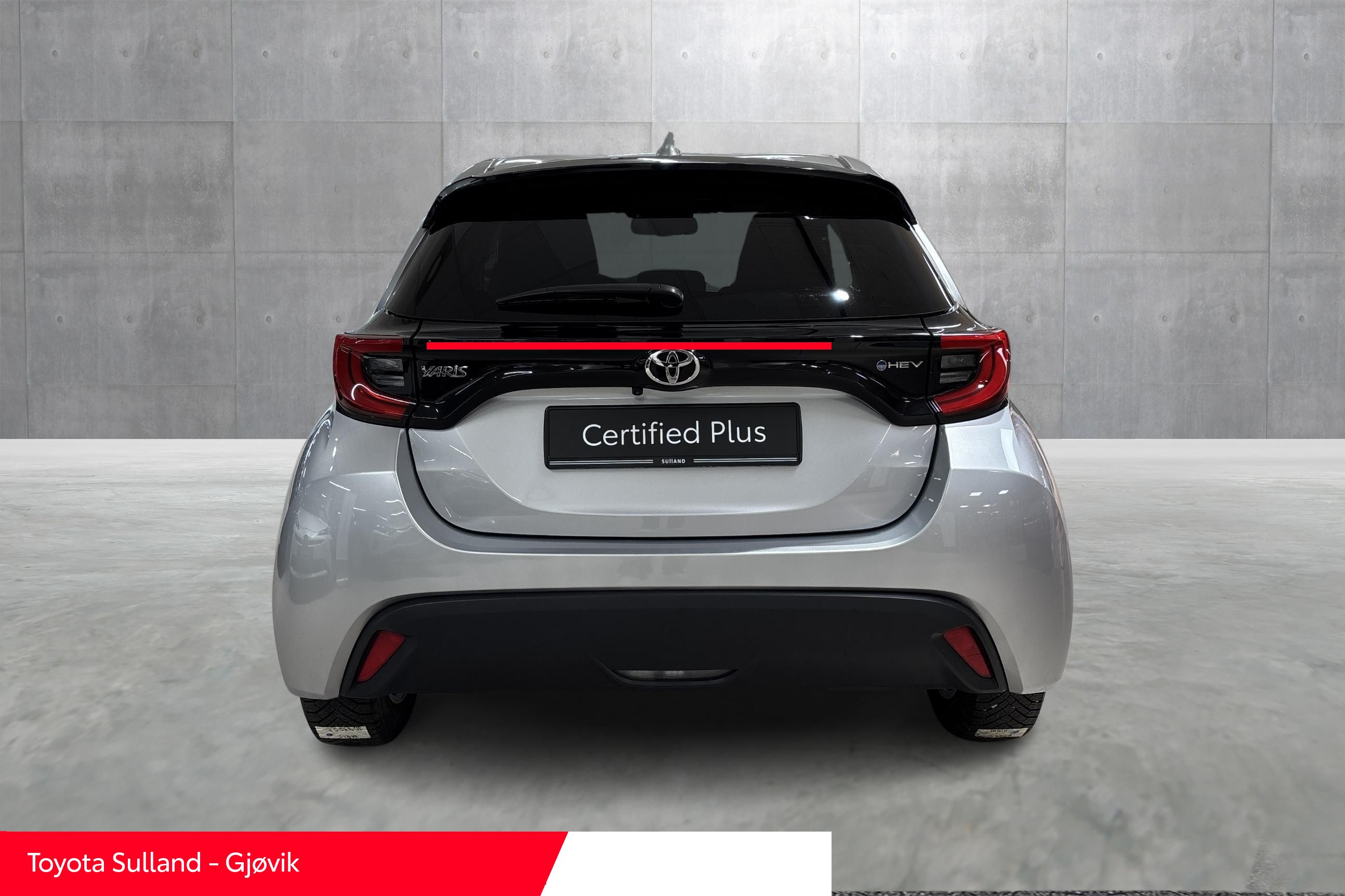 Thumnail bilde 3 av Toyota Yaris Hybrid 115