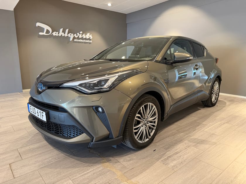 Bild 1 av Toyota C-HR Hybrid 2.0 184hk | JBL Executive V-hjul Back-k