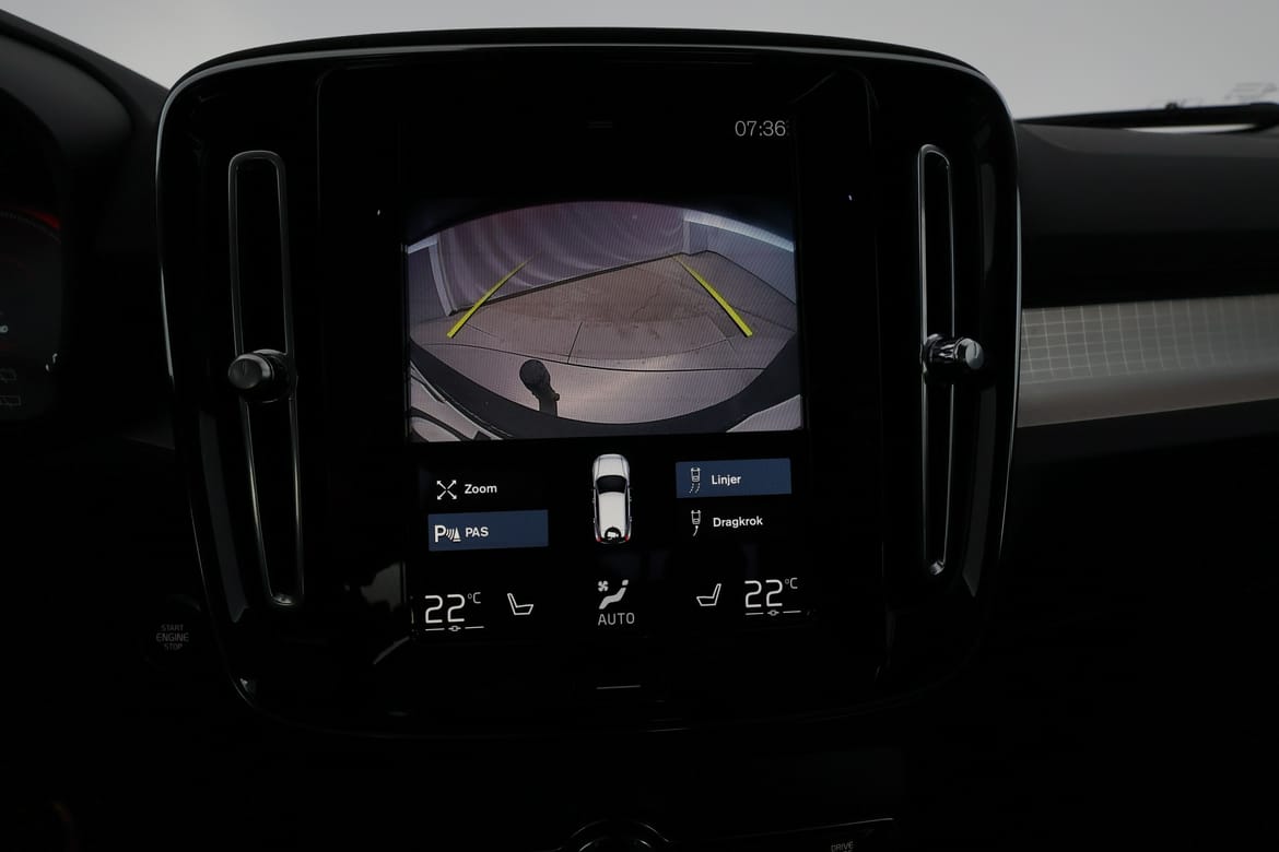 Volvo XC40 2022 - miniatyr 10