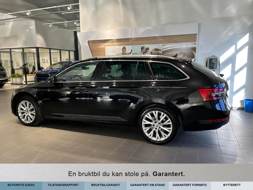 Bilde 4 av Škoda Superb Stasjonsvogn Sup3fl stv styl d200 4x4dsg7 Led Matrix/Krok/Navi/webas