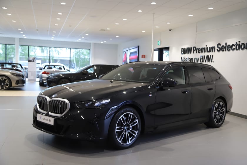Bild 1 av BMW i5 eDrive40 Touring M Sport Active / Adaptiv Farthållare