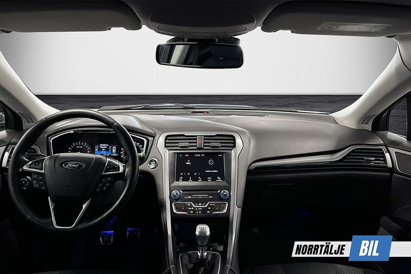 Bild 3 av Ford Mondeo Kombi ST-LINE 1,5 160 HK DRAG CARPLAY BLUETOOTH PDC NYBES