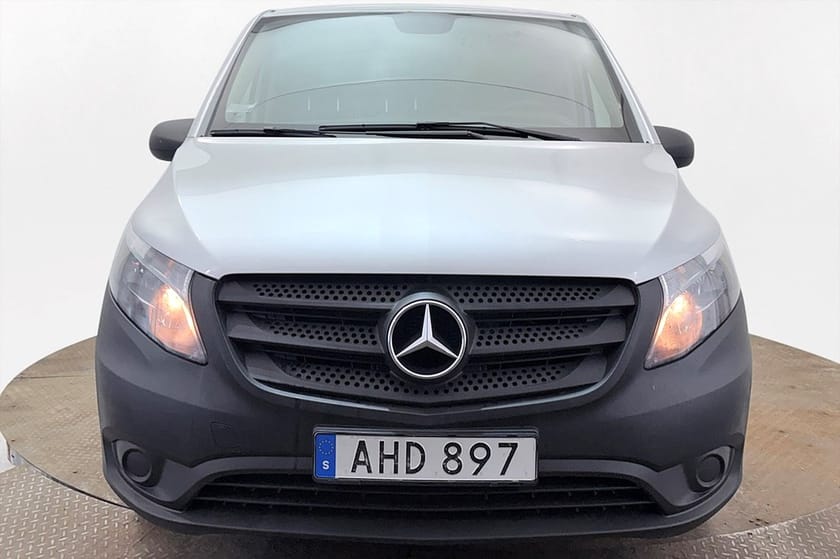 Bild 3 av Mercedes-Benz Vito 114 CDI 2.8t Aut Drag Inredd 3-sits MOMS 136hk