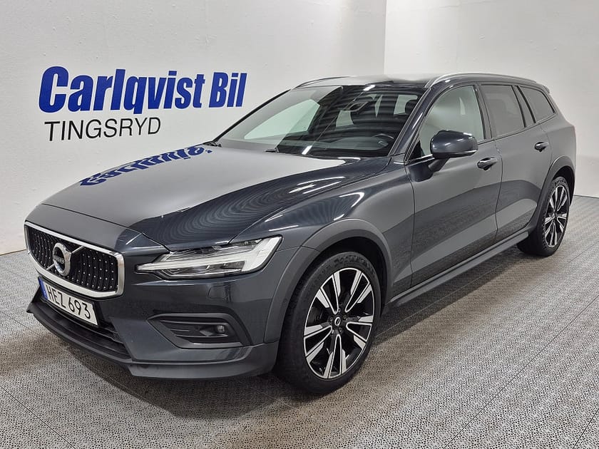 Bild 1 av Volvo V60 Cross Country B4 MILDHYBRID AWD 197HK 4x4 Advanced