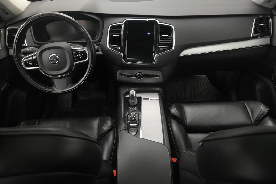 Volvo XC90 2017 - miniatyr 16