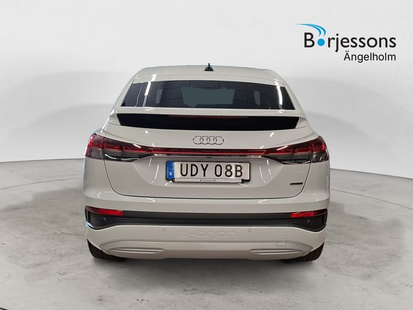 Bild 4 av Audi Q4 50 Sportback e-tron quattro 299 HK