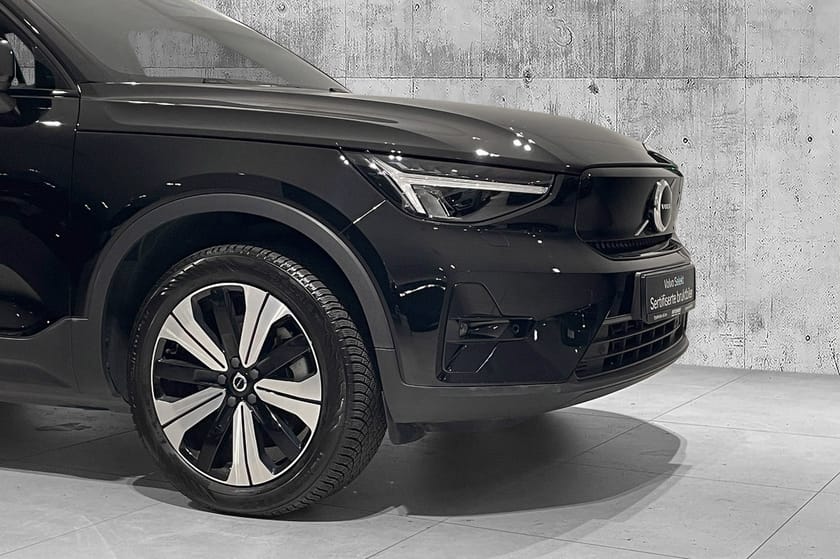 Bilde 2 av Volvo XC40 Recharge Single Motor Plus FWD KROK|19"|VARME.P|TONEDE