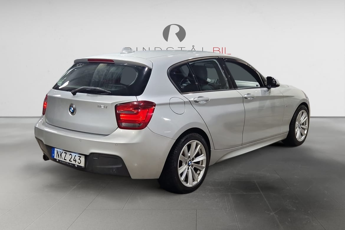 BMW 116i 5-door Steptronic, 136hk, 2015