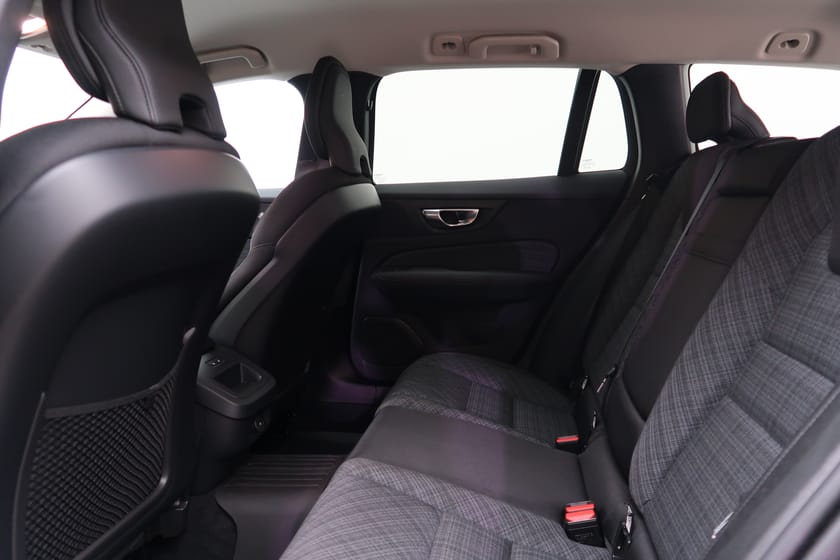 Bild 5 av Volvo V60 Cross Country B5 AWD Bensin Core/Klimatpkt/Värmare