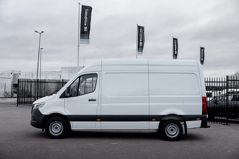 Bild 2 av Mercedes-Benz Sprinter 317 CDI RWD Panel Van Skåpbil *OMG Leverans*