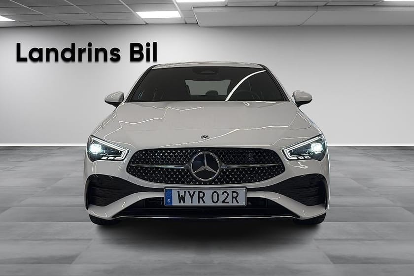 Bild 2 av Mercedes-Benz CLA 200 200,AMG Line Premium,Burmester,MOMS