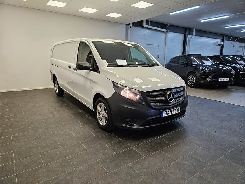 Bild 5 av Mercedes-Benz Vito 114 CDI 2.8t Lång 136hk Värmare Backkamera Drag