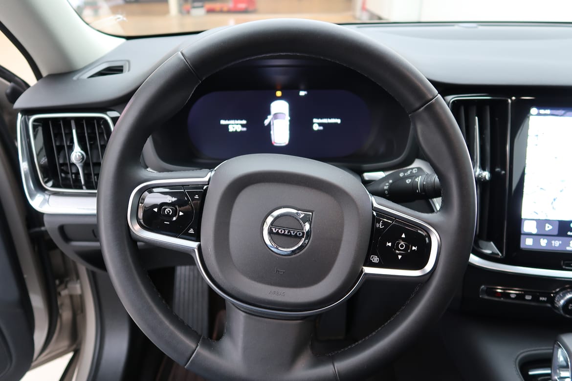 Volvo V60 2025 - miniatyr 9