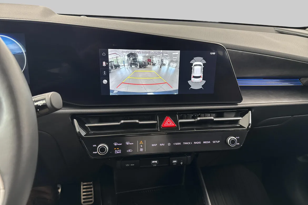 picture of a car