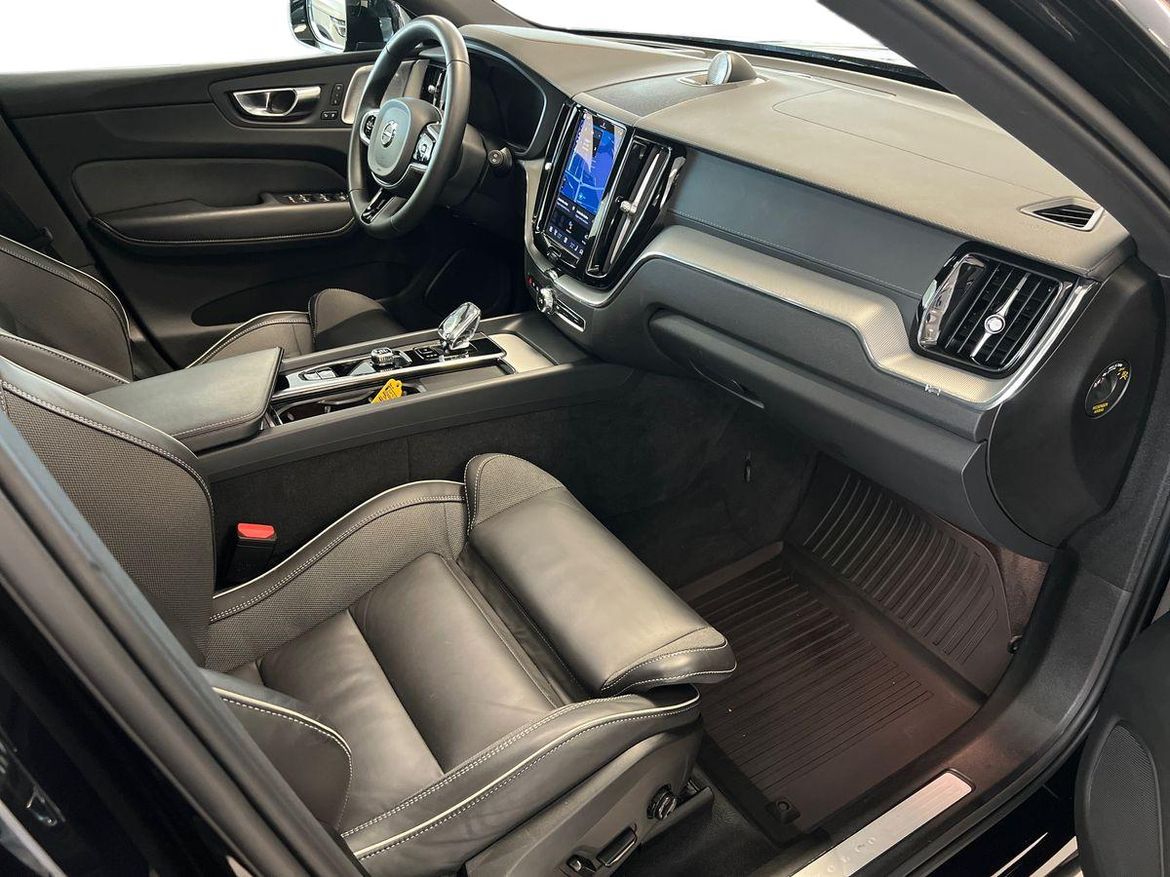 Volvo XC60 2025 - miniatyr 13