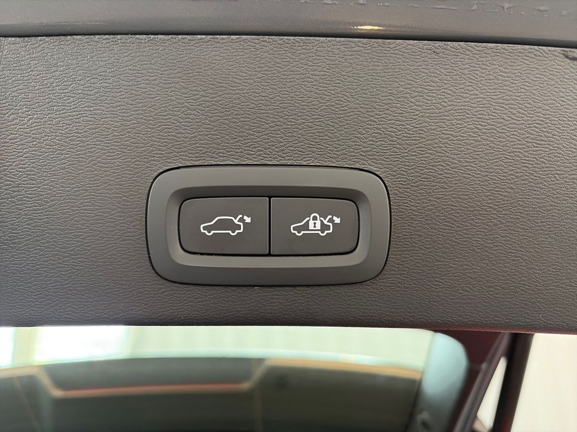 Volvo XC40 2023 - miniatyr 12