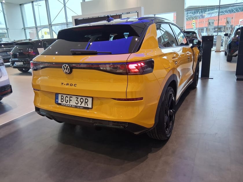 Bild 4 av Volkswagen T-Roc R-LINE  1.5 ETSI 150 HK DSG7