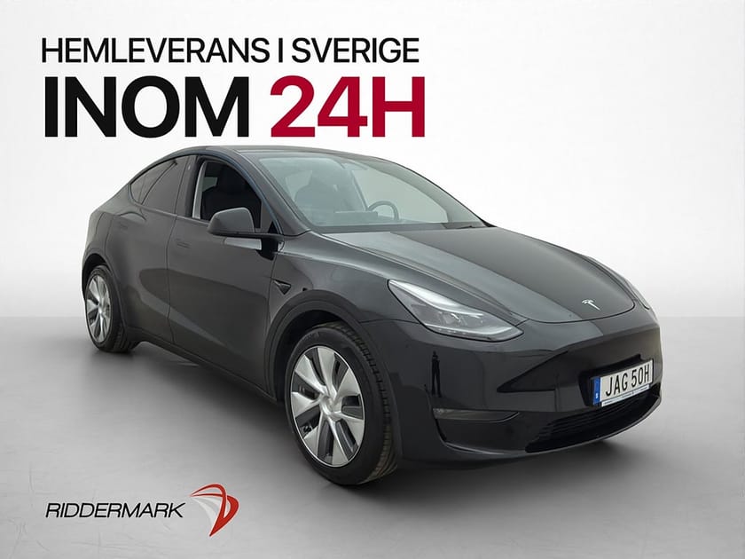 Bild 1 av Tesla Model Y Long Range AWD Svensksåld Autopilot MOMS Drag