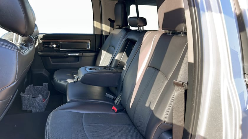 Bild 5 av RAM 1500 Crew Cab 5.7 V8 HEMI 4x4 395hk