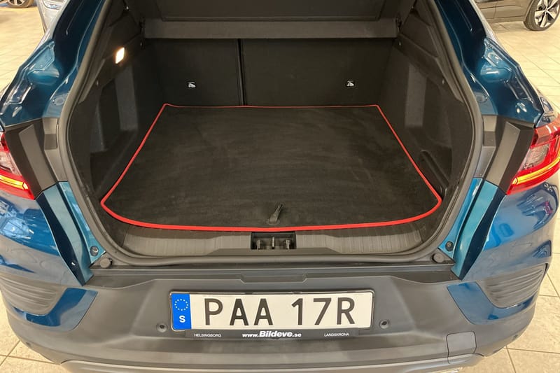 Renault Arkana E-TECH 145