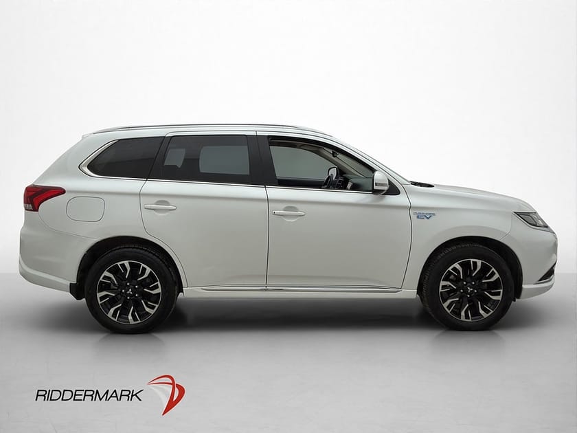 Bild 3 av Mitsubishi Outlander PHEV Comfort Kamera Drag 1Brukare 203hk