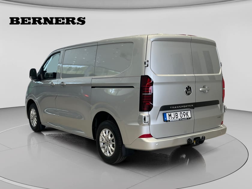 Bild 3 av Volkswagen Transporter T28 2.0 TDI 4M Aut 150hk