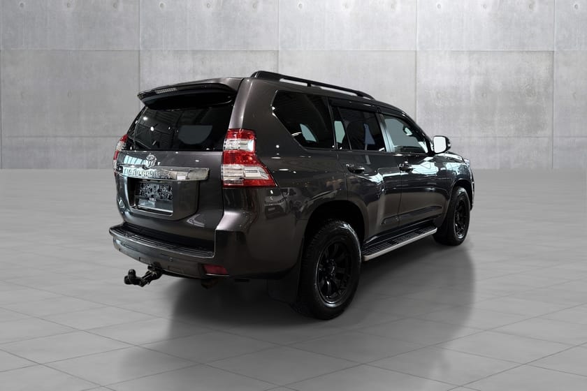 Bilde 5 av Toyota Land Cruiser Landcruiser 3,0 190 HK. 5-seter personbil