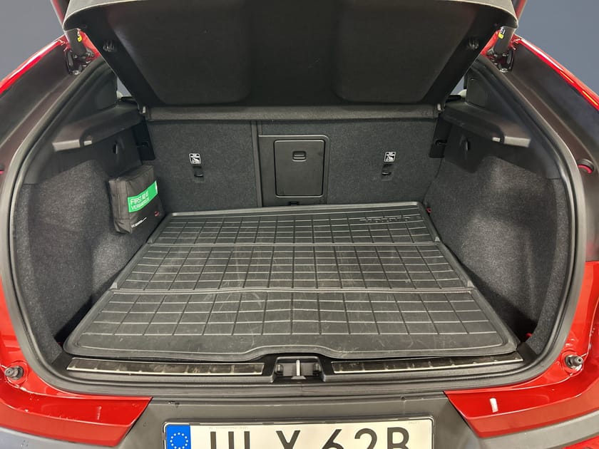 Bild 5 av Volvo C40 Recharge Extended Range Core SE//Dragkrok//